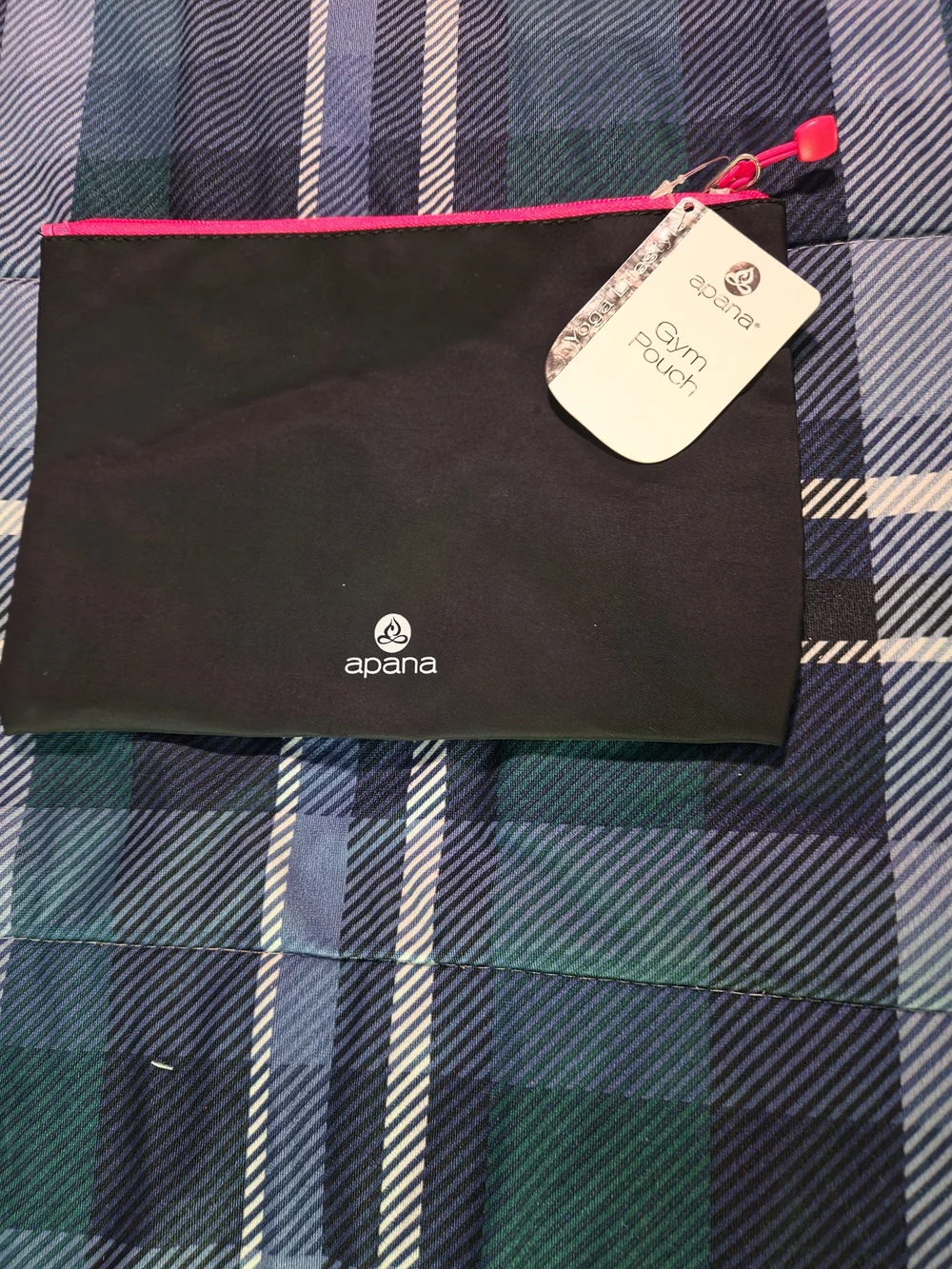 Apana Black Gym Pouch with Hot Pink Zipper
